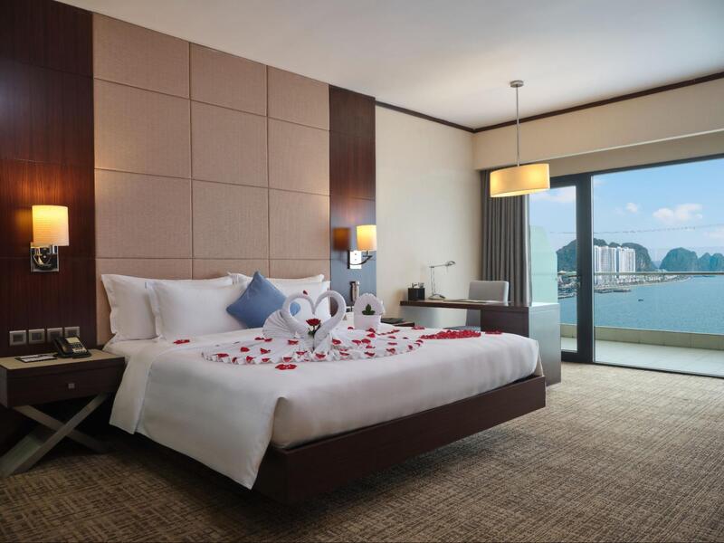 tổ chức đám cưới tại Hạ Long